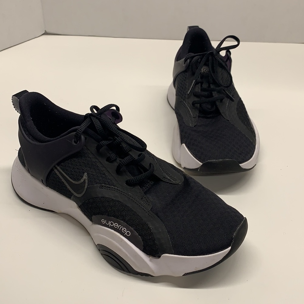 Nike Superrep Go 2 Women’s Sneaker Black White Running Size 8